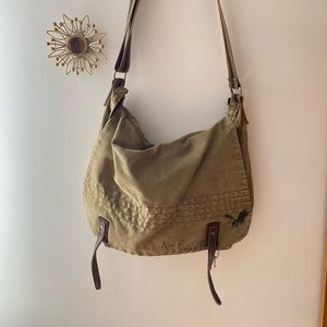 American eagle messenger bag